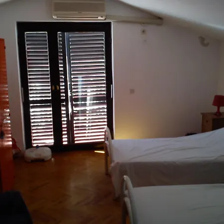 Ferienhaus Angela *